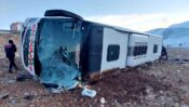 SON DAKİKA HABERİ: Afyonkarahisar’da yolcu otobüsü devrildi: 8 kişi öldü, 35 kişi yaralandı