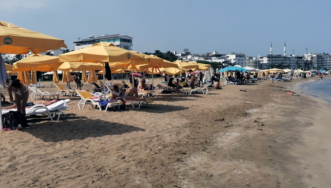 Hava sıcaklıkları artınca Mersin’de de sahiller hareketlendi