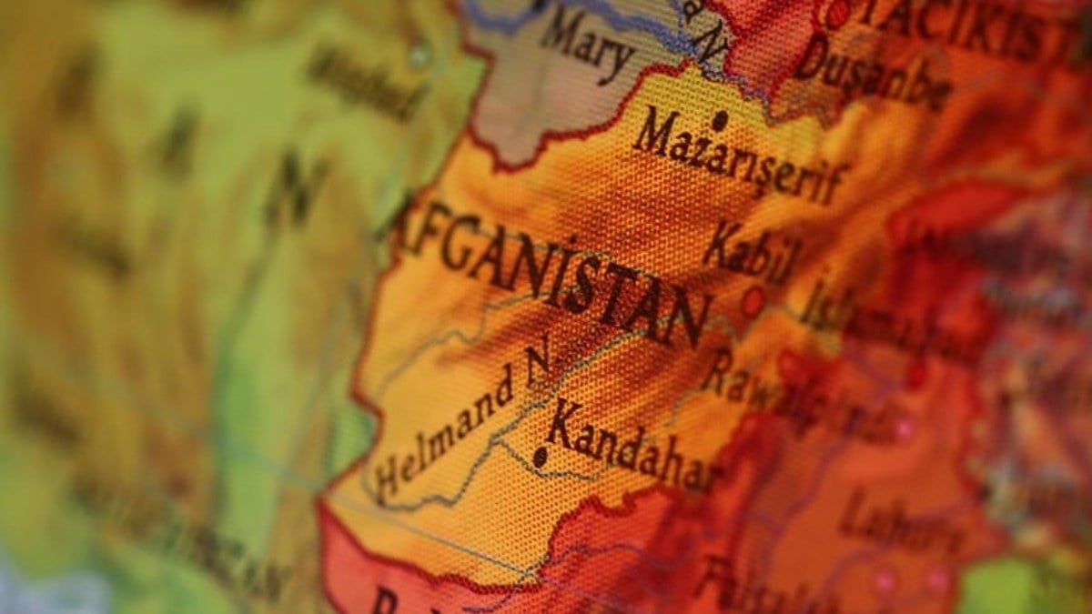 Afganistan’da toprak kayması ve çığ düşmesi sonucu en az 27 kişi hayatını kaybetti
